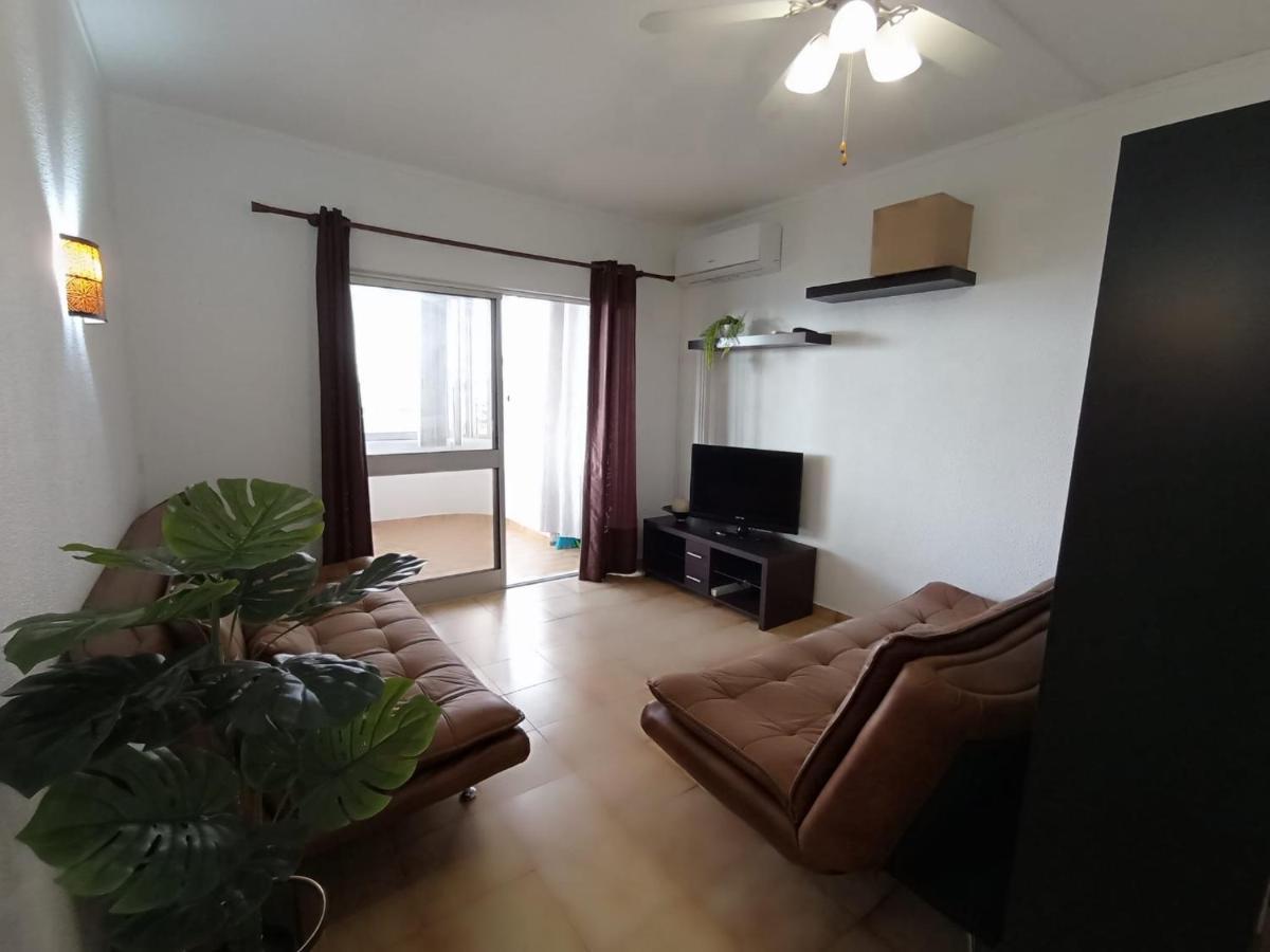Love Shack Flat In Quarteira Center エクステリア 写真