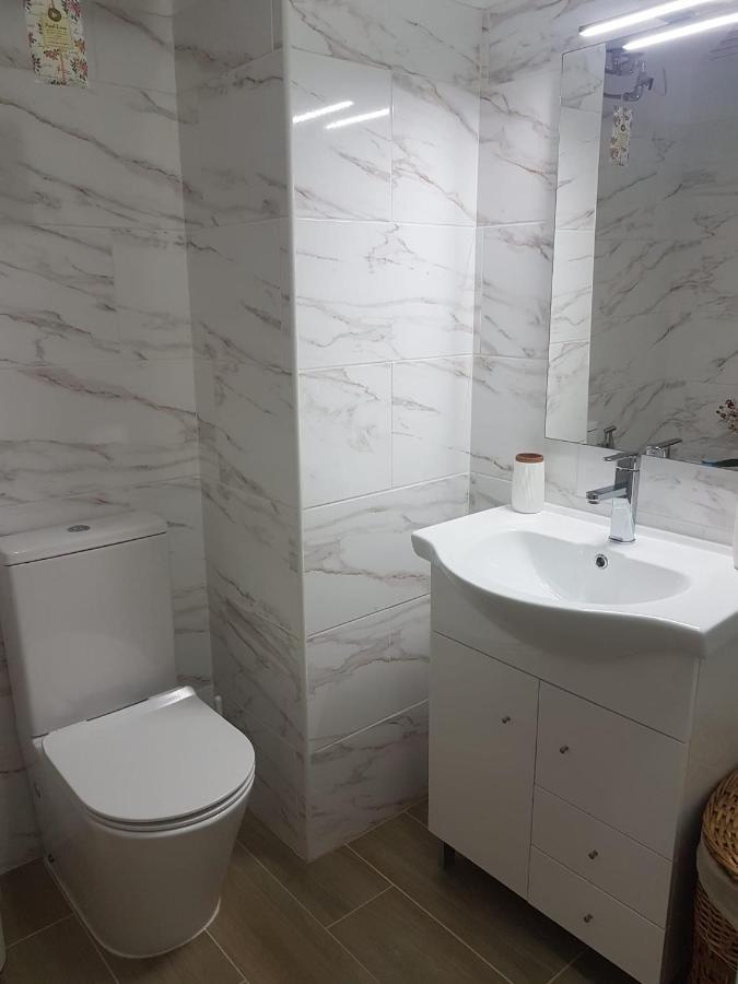 Love Shack Flat In Quarteira Center エクステリア 写真